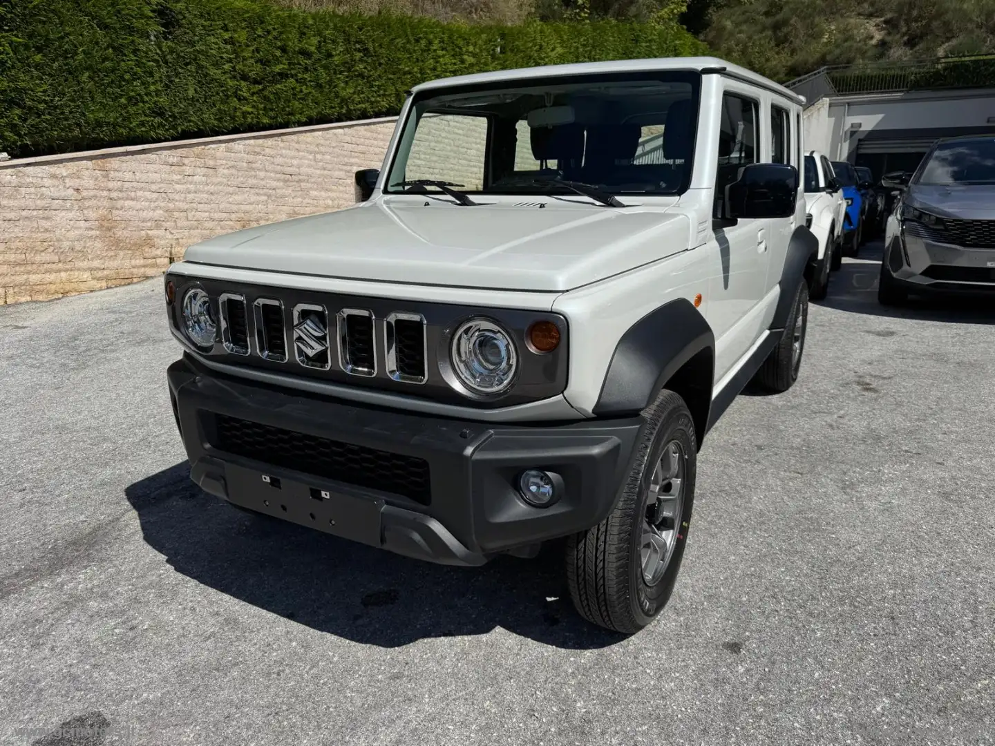 Suzuki Jimny 1.5 100CV GLX 5P. AUTO Bianco - 1