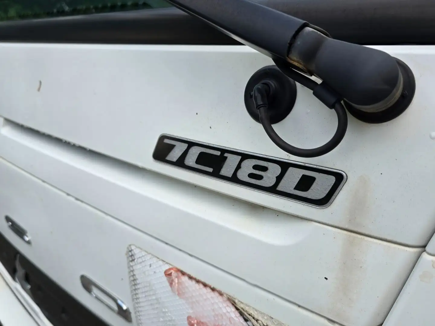 Mitsubishi Mitsubishi Fuso Canter 7C180 Euro 6 Blanco - 2