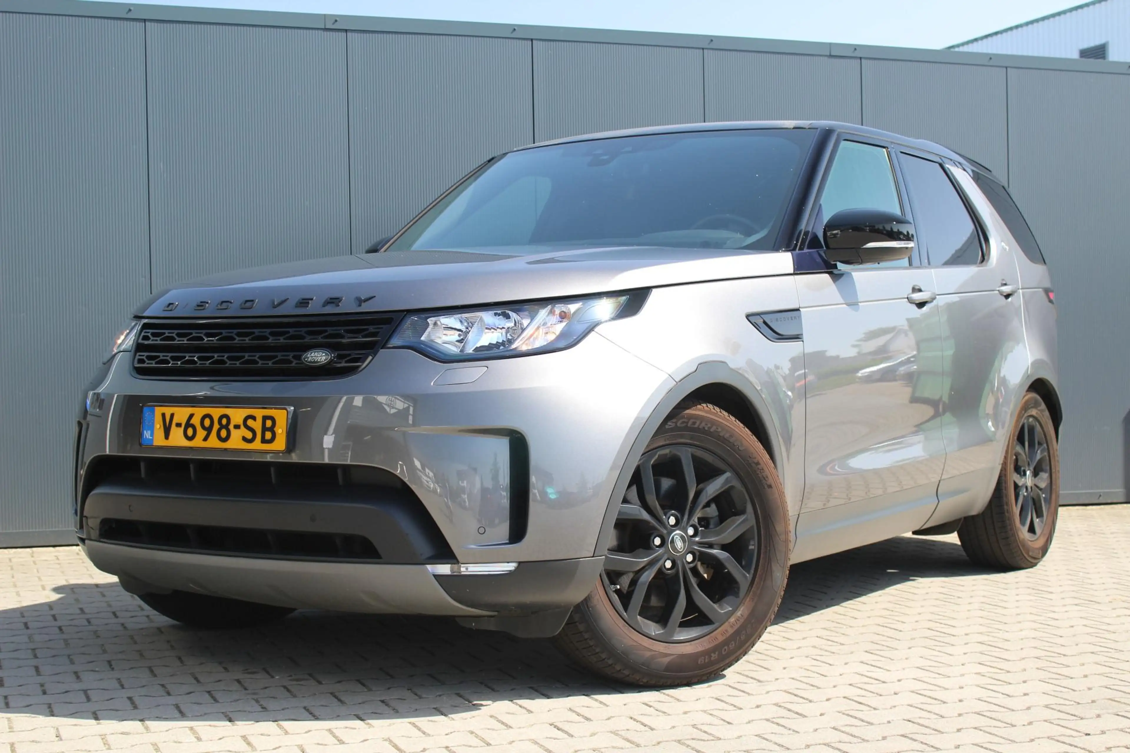 Land Rover Discovery 2.0 Td4 HSE Luxury | Incl. 12 Maanden garantie | C — photo 4