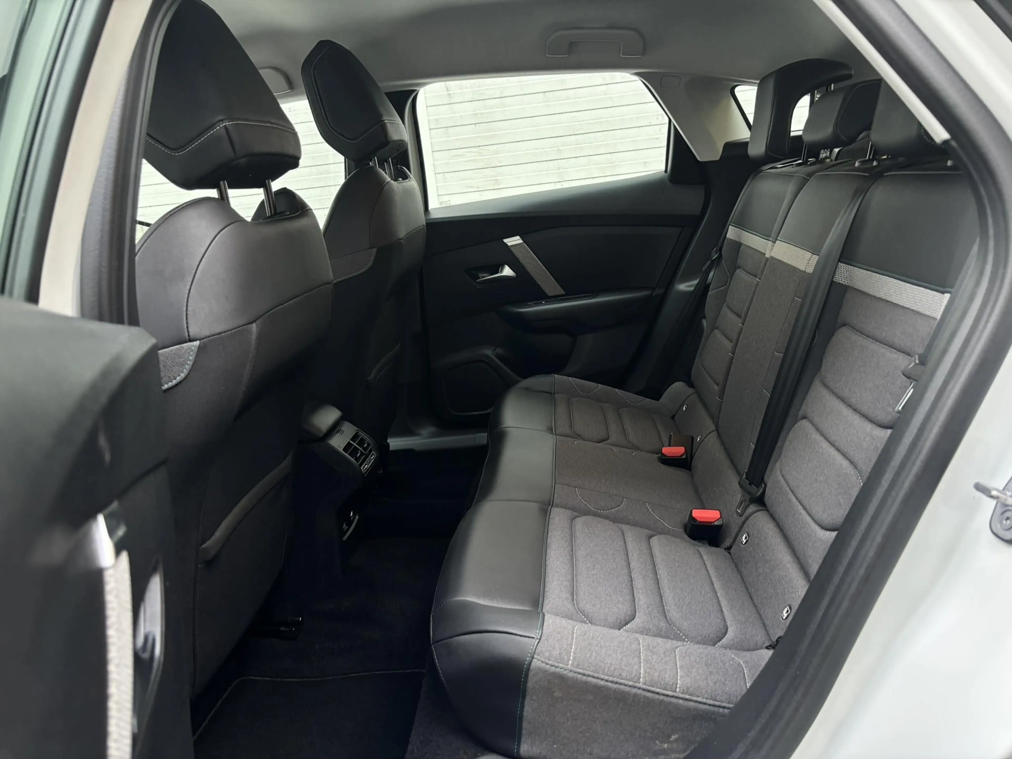 Citroen E-C4 Electric You EV 50kWh 136pk AUTOMAAT | CAMERA | CLIMA | PAR — photo 10