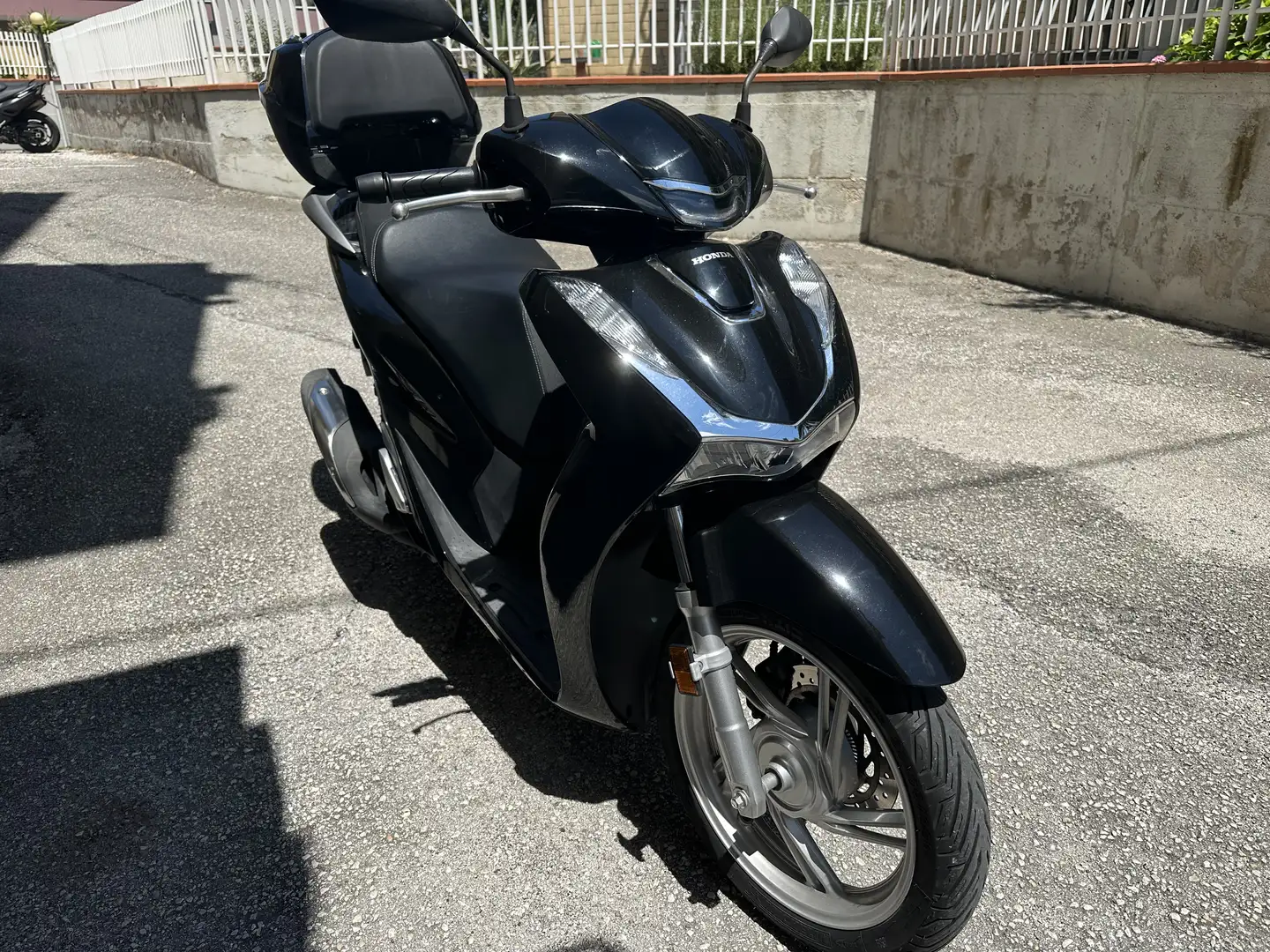 Honda SH 125i - 1