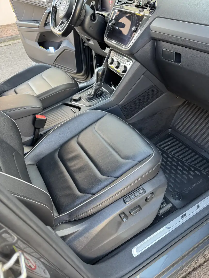 Volkswagen Tiguan 2.0 TDI SCR R line 4Motion DSG Offroad leder AHK - 2