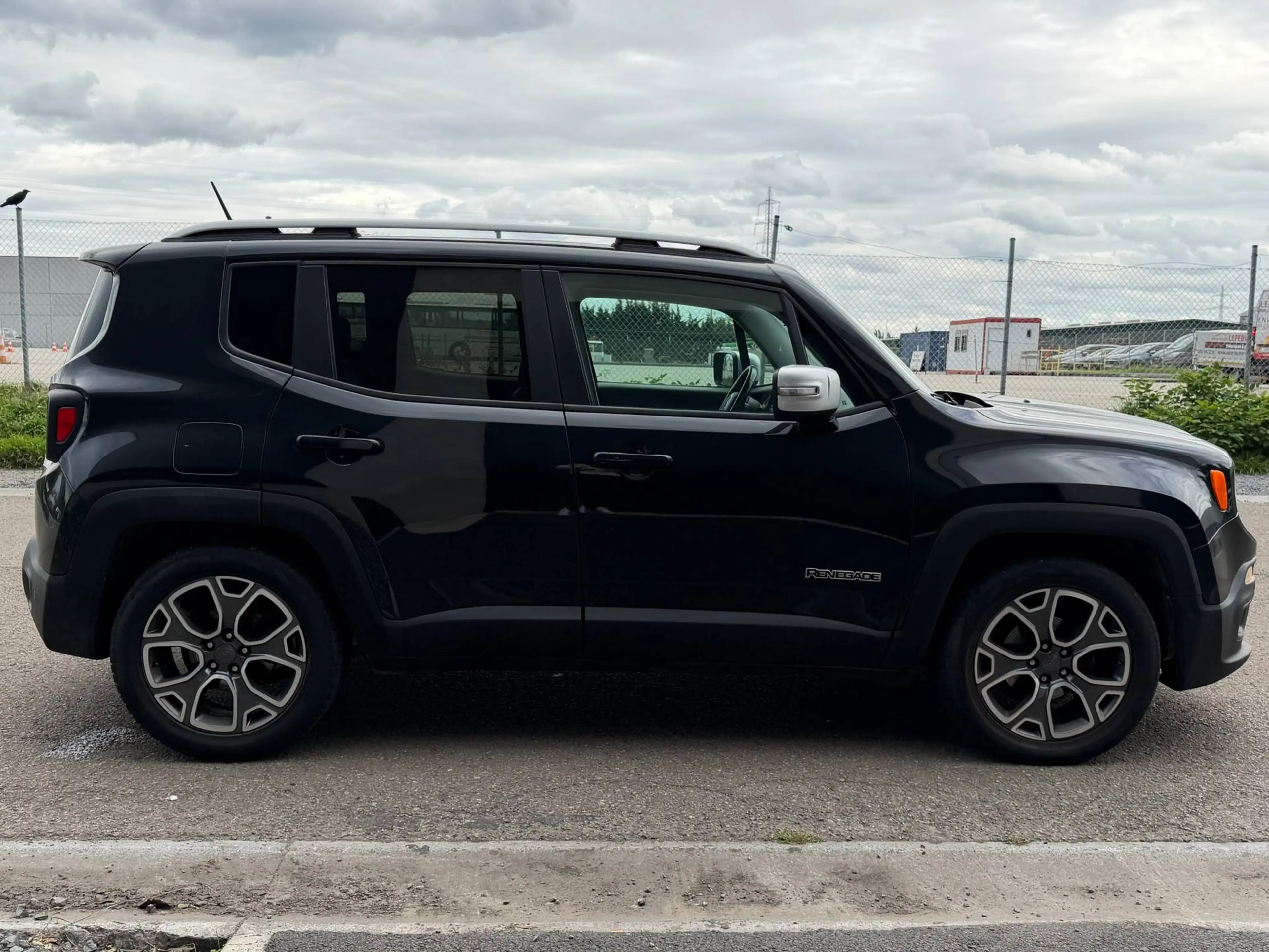 Jeep Renegade 1.6 MJD Navi/Clim Dig/Cuir/Jantes — photo 8