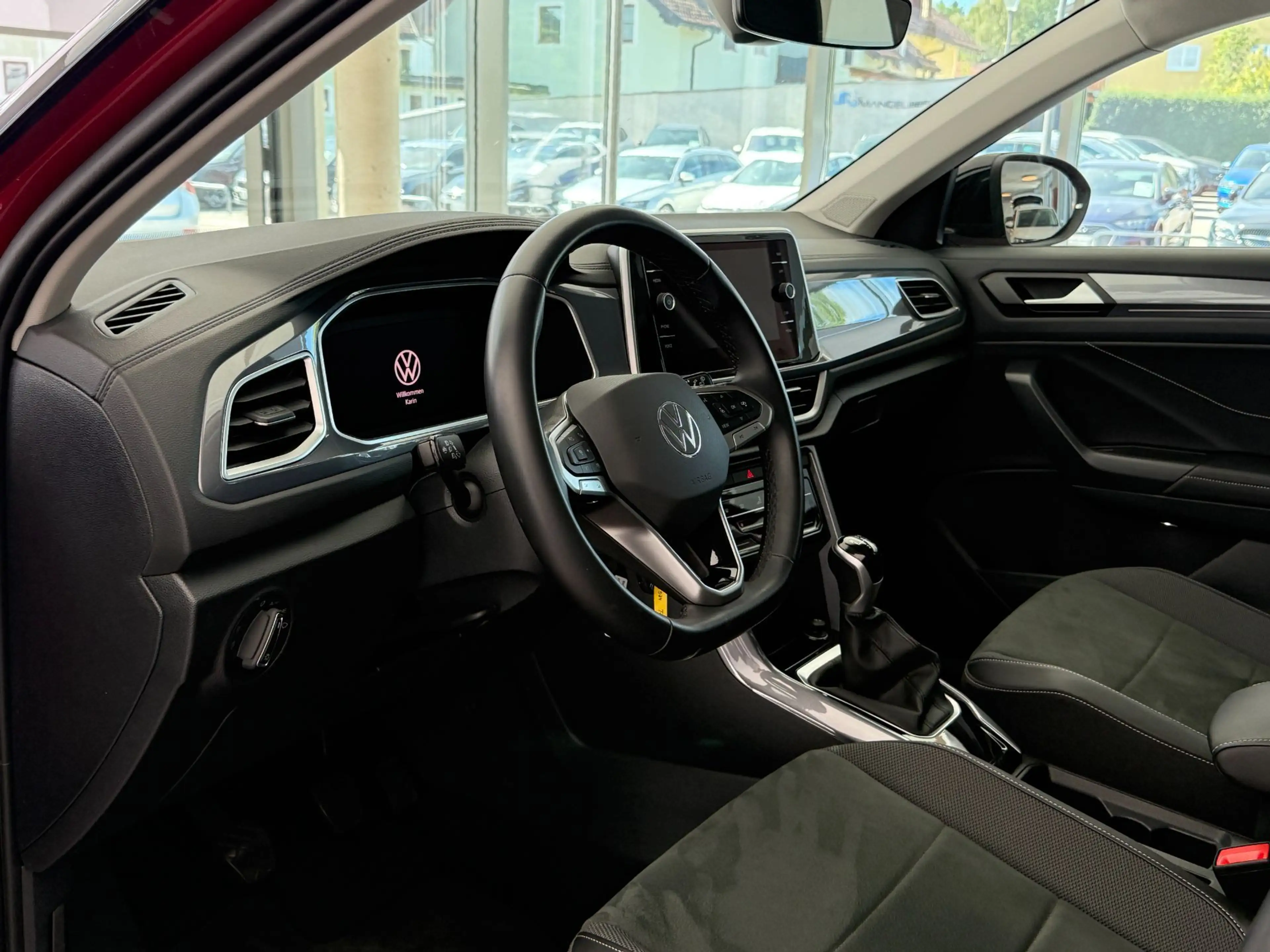 Volkswagen T-Roc 1,0 TSI Style — photo 9