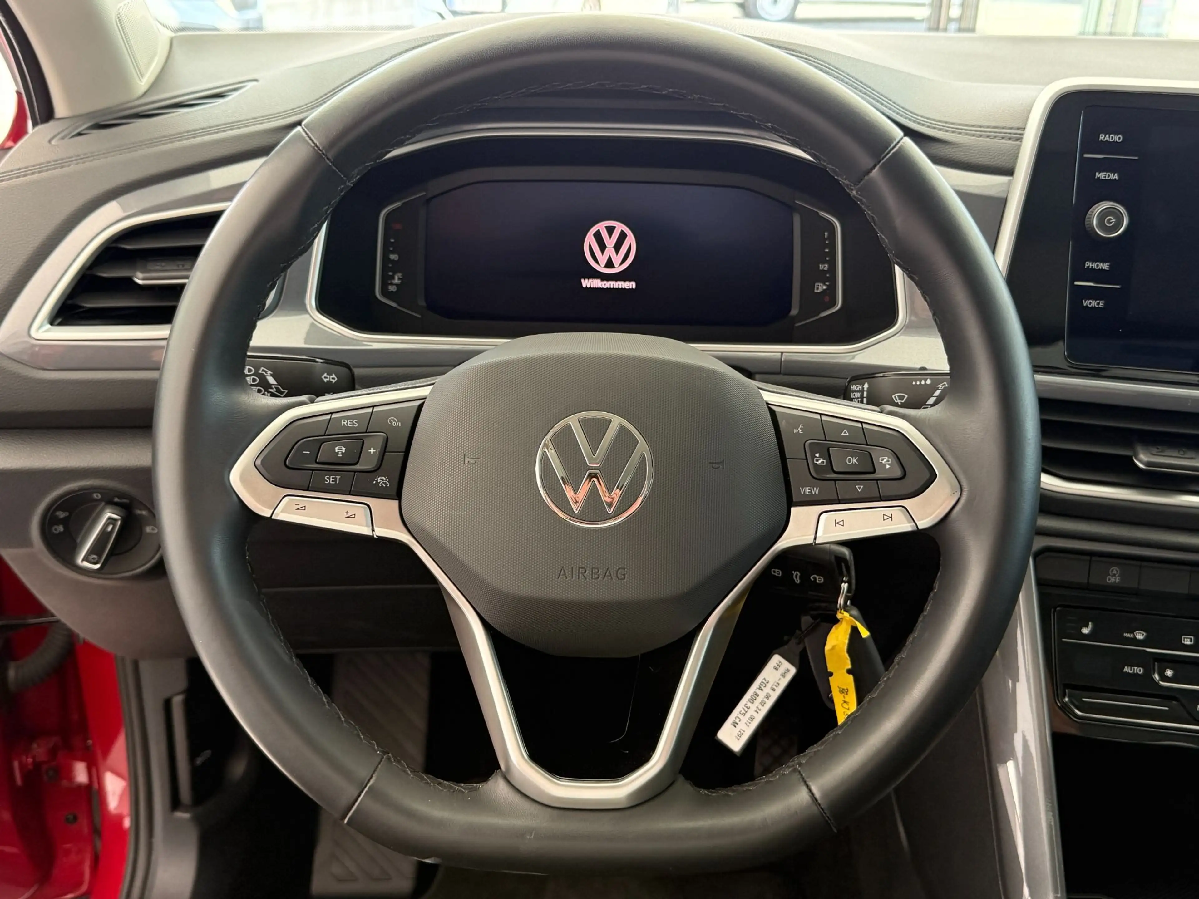 Volkswagen T-Roc 1,0 TSI Style — photo 11