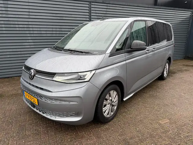 Volkswagen T7 Multivan 1.4 eHybrid L2H1 Style Rijklaarprijs! Panoramadak!