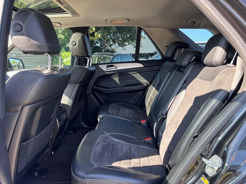 Mercedes-Benz ML 350 M-klasse BlueTEC 2012 Zwart Trekhaak Schuifdak ML3 — photo 16