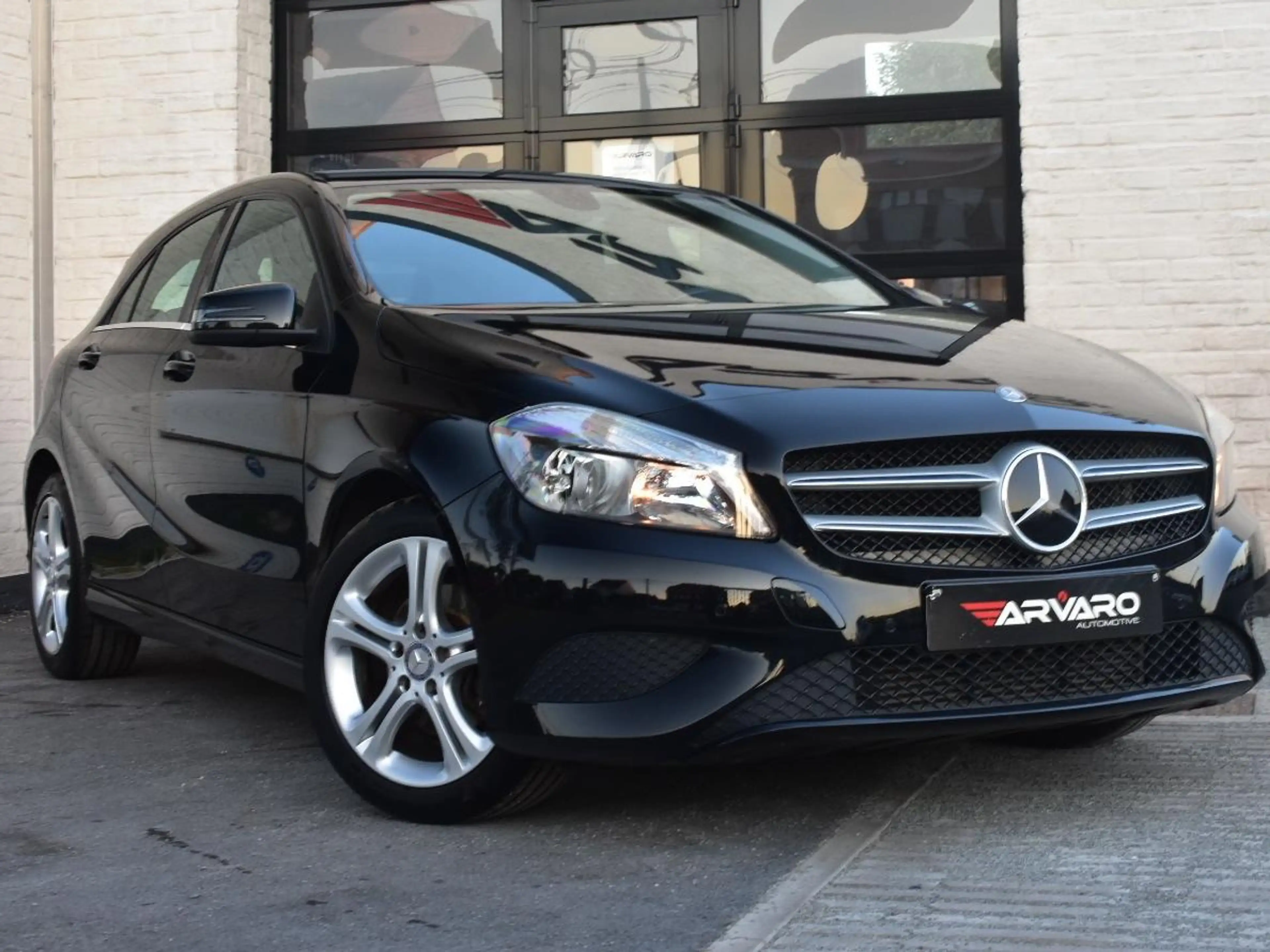 Mercedes-Benz A 200 I Style / Sportzetels / Leder / PDC / Verw Zetels / Topstaat / Garantie — photo 10