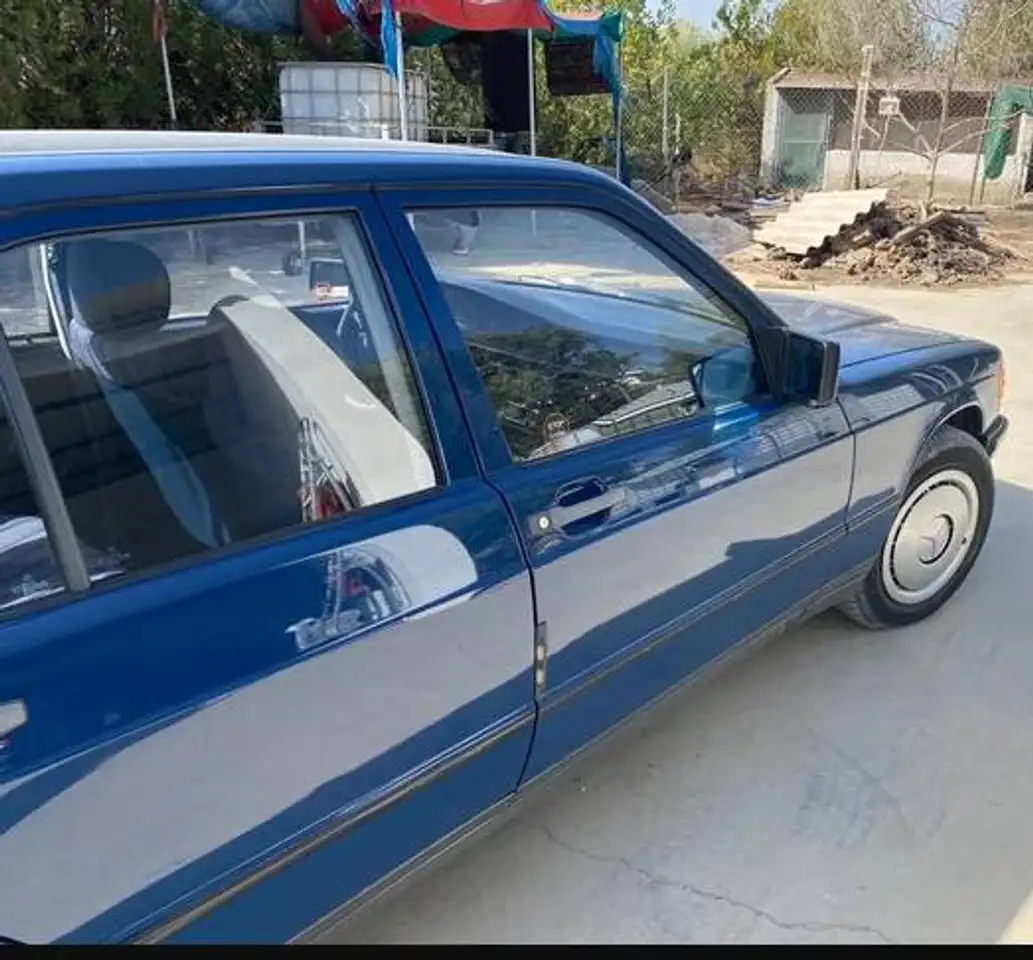Mercedes-Benz 190D 2.5, foto 2