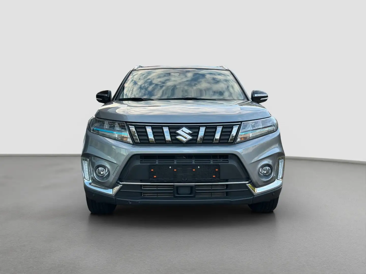 Suzuki Vitara 1.4 Hybrid Comfort+*1.Hand*Alcantara*Navi Silber - 2
