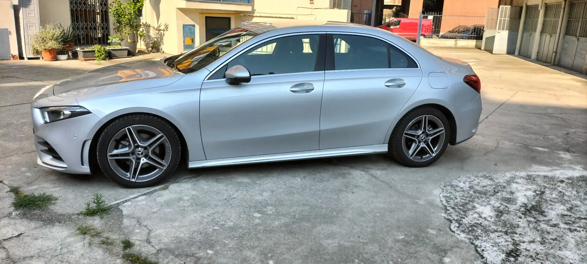 Mercedes-Benz 180 AMG sedan - 2