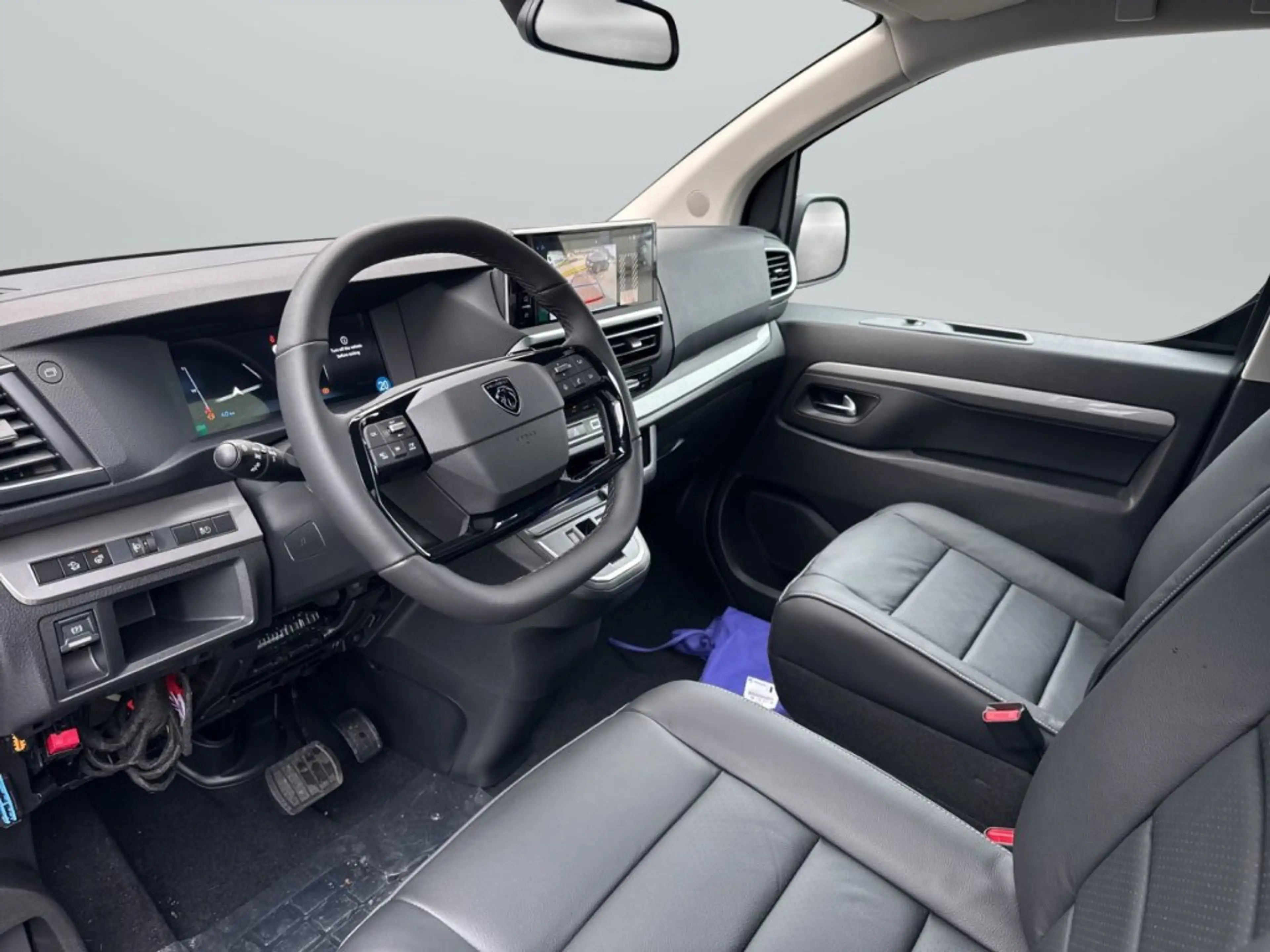 Peugeot Traveller PREMIUM L2 BHDI 180 EAT8 — photo 7