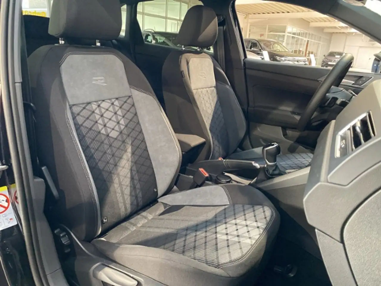 Volkswagen Taigo R-Line 1.5 TSI DSG Blackstyle Matrix Keyless Kame 11