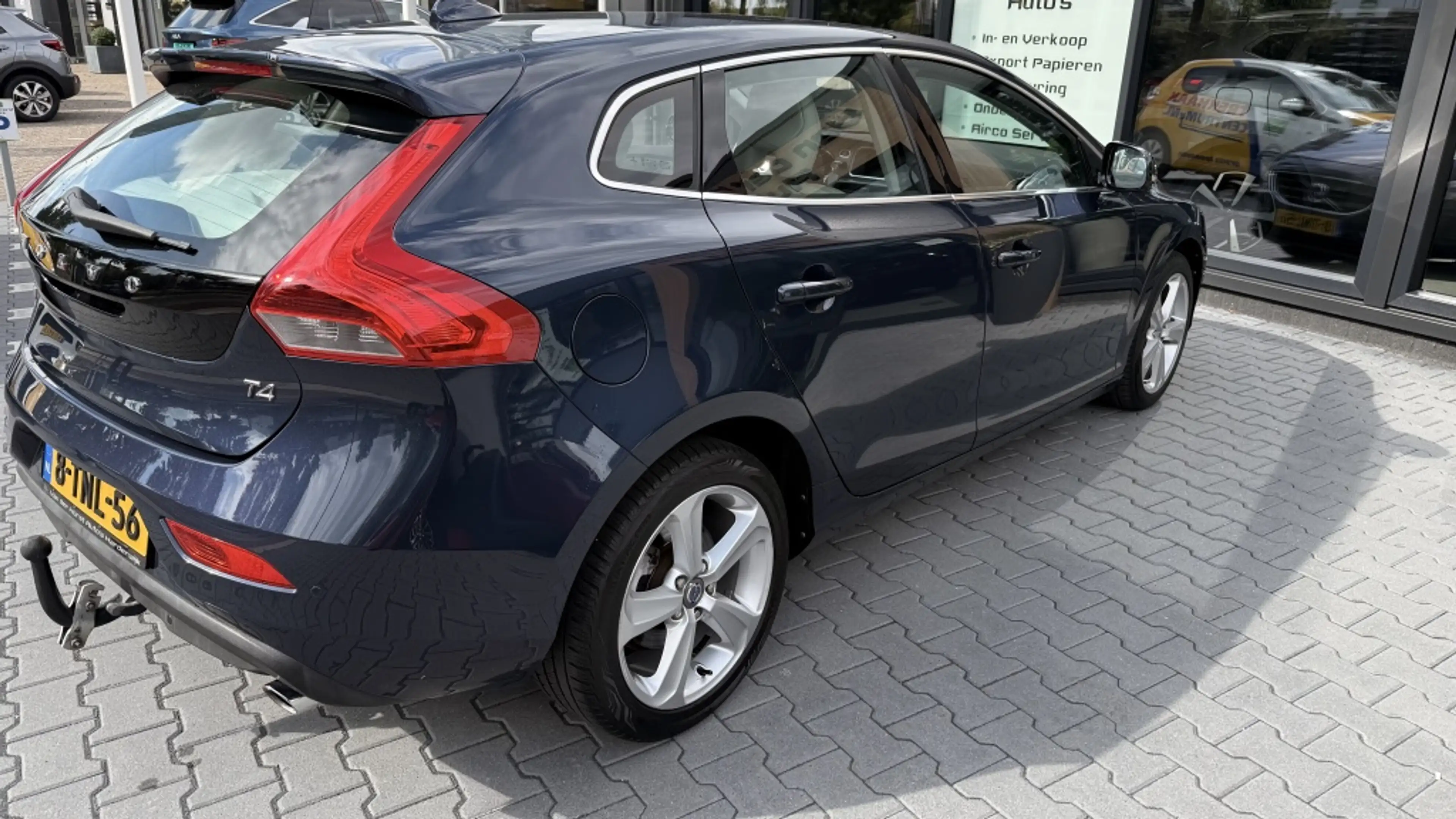 Volvo V40 1.6 T4 Summum automaat — photo 7