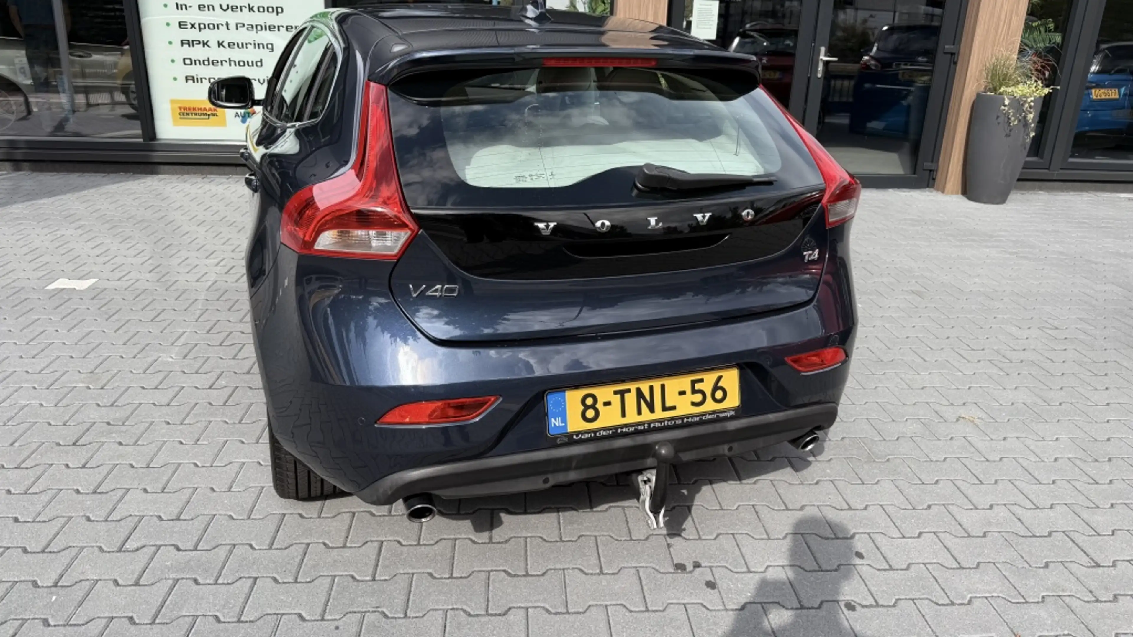 Volvo V40 1.6 T4 Summum automaat — photo 6