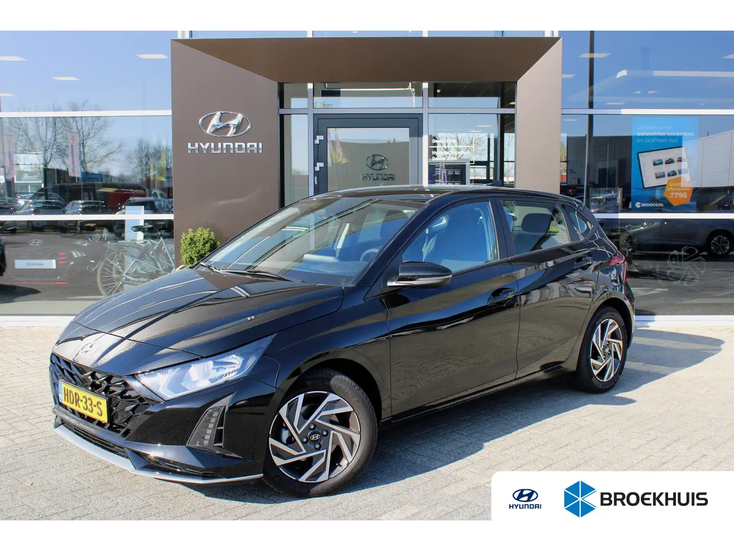 Hyundai i20 1.0 T-GDI Comfort | Achteruitrijcamera | Navigatie Zwart - 1