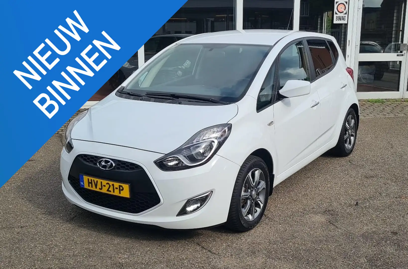 Hyundai iX20 1.6i Go! Automaat,Navi,Camera,pdc,Cruise,RIJKLAARP Wit - 1