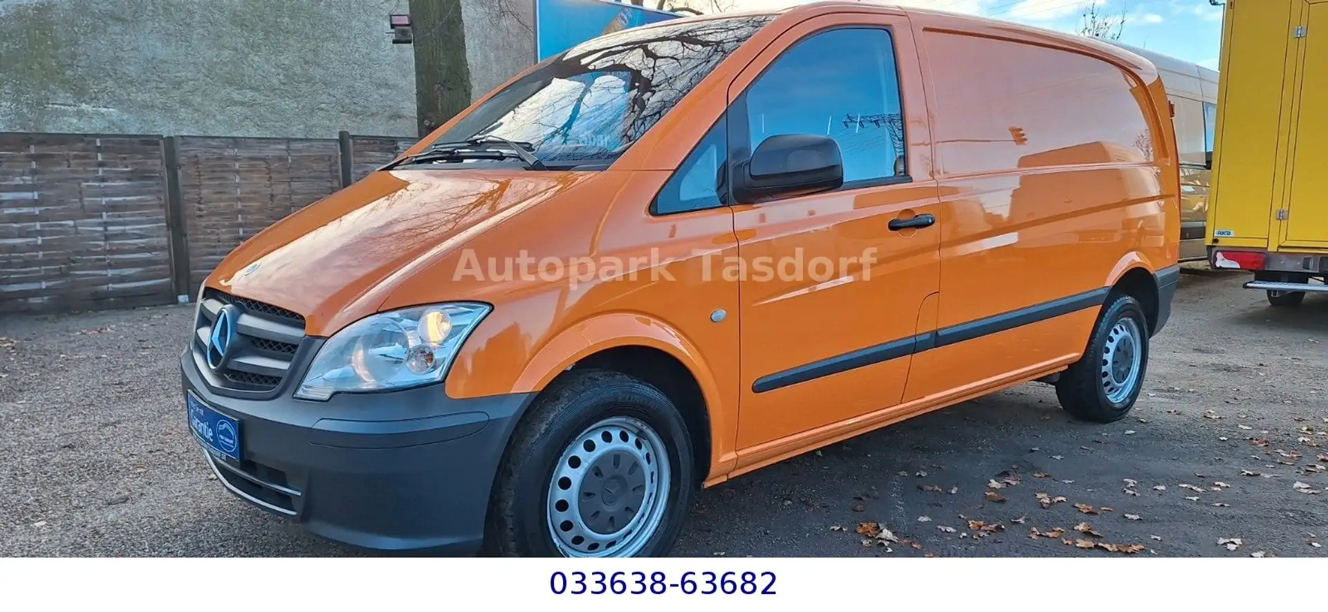 Mercedes-Benz Vito Kasten 110 CDI kompakt/Leder/2 Hand/ Oranje - 1