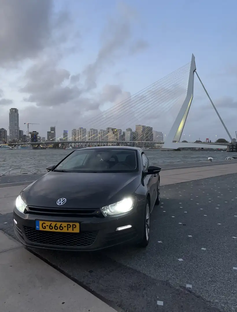 Volkswagen Scirocco 1.4 TSI Bruin - 1