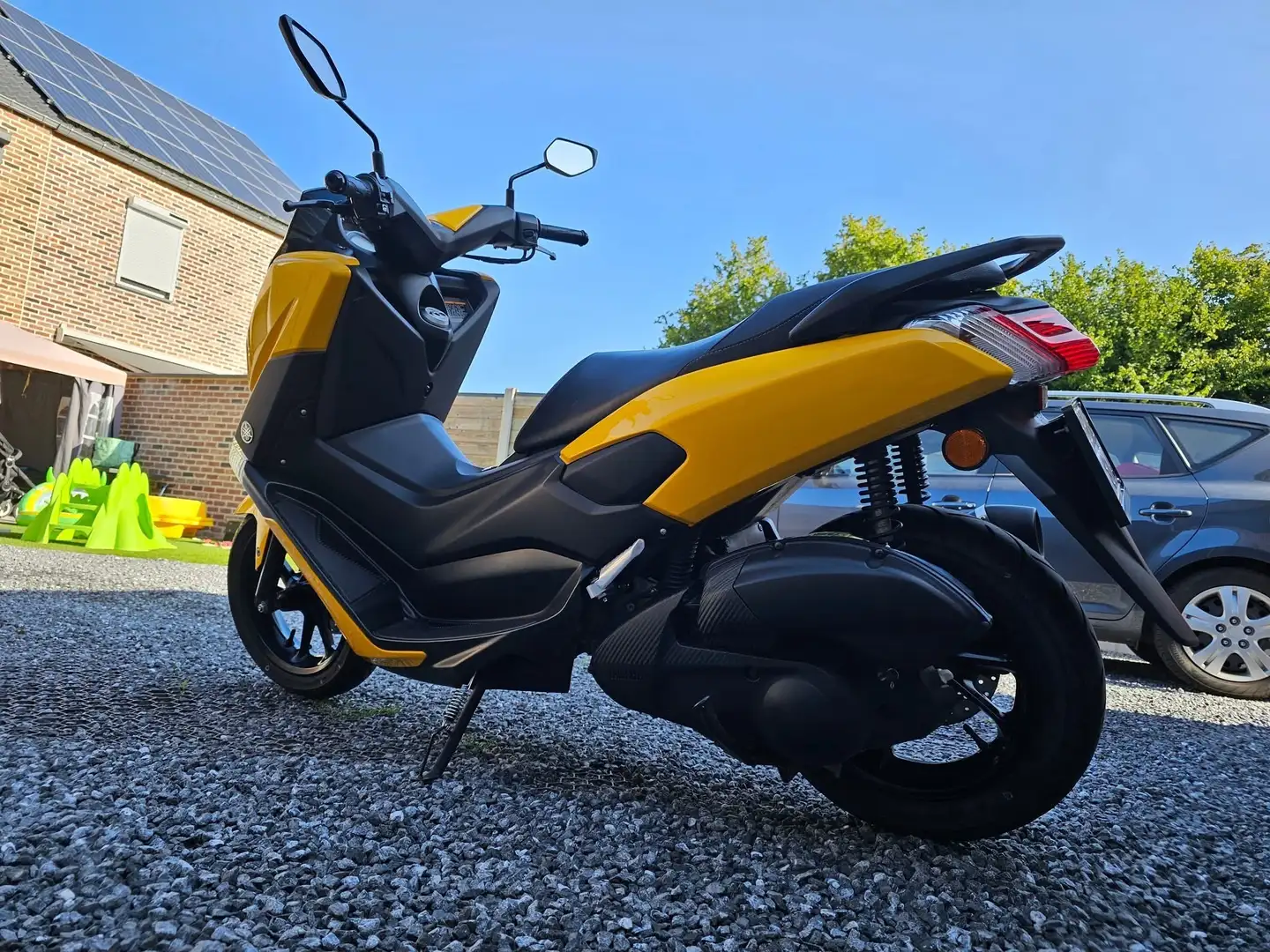 Yamaha NMAX 125cc Jaune - 1