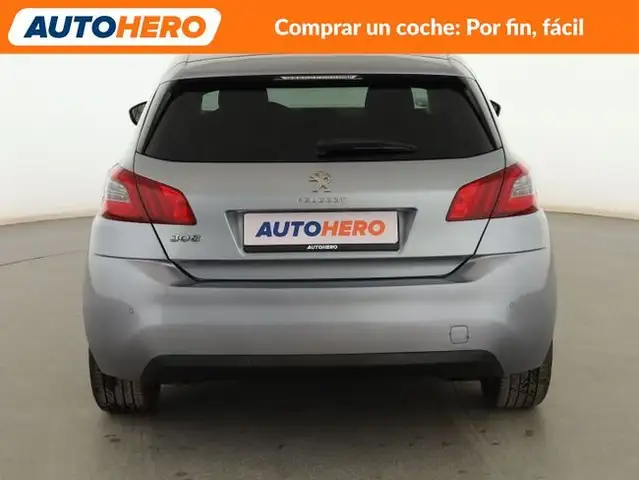 Peugeot 308 view 5