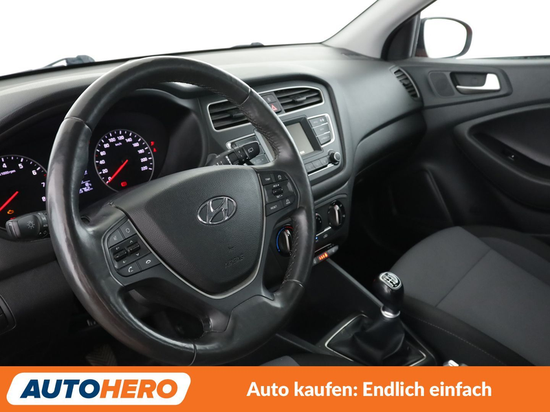Hyundai i20 1.2 Trend *LIMITER*PDC*SHZ*ALU*KLIMA* — photo 11