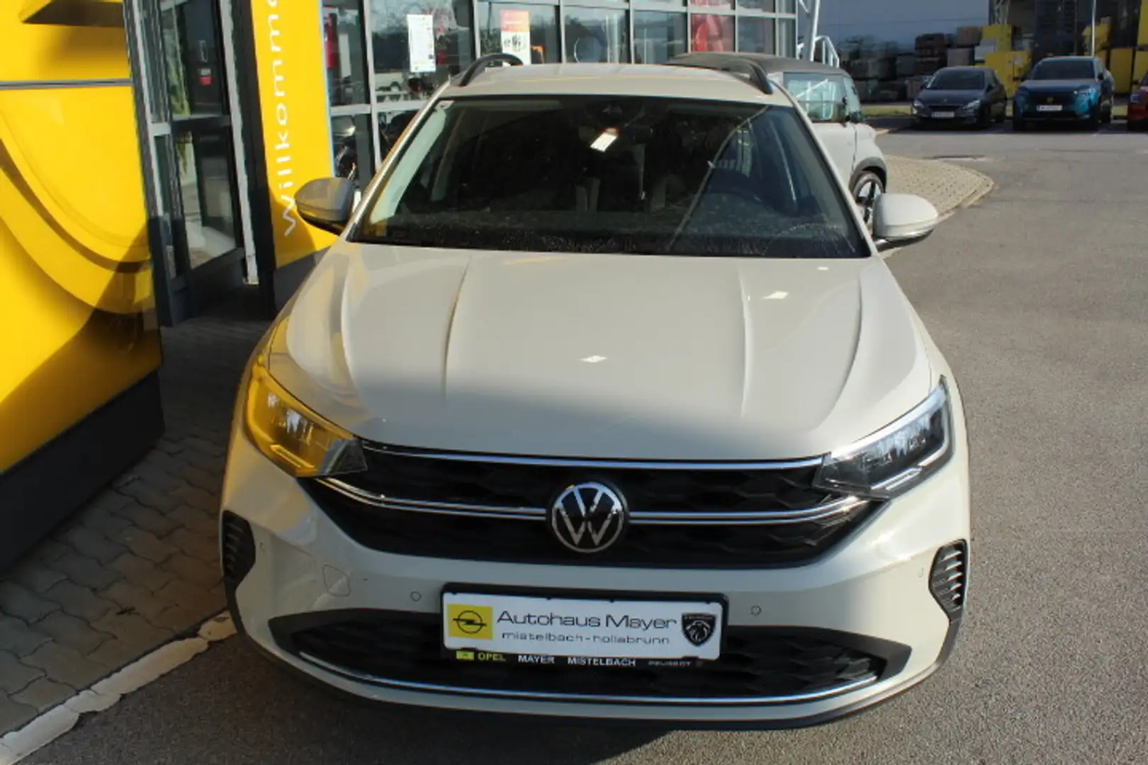 Volkswagen Taigo 1,0 TSI Life Grau - 2