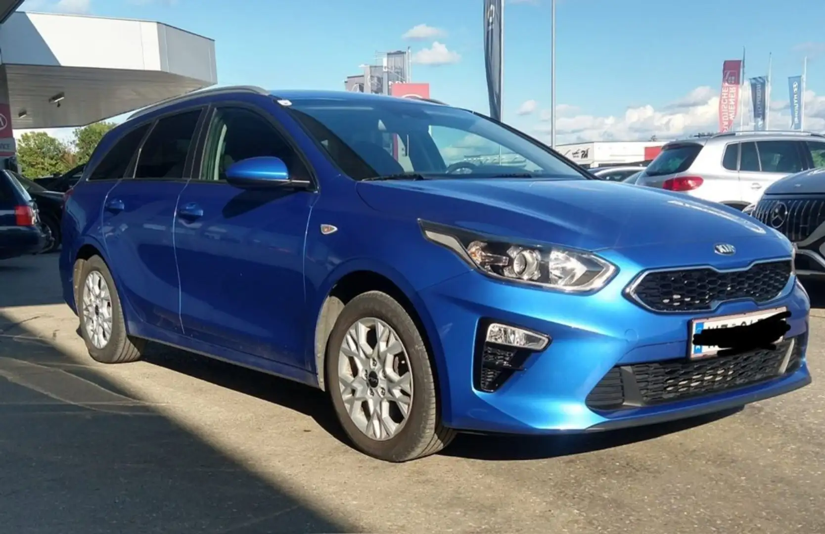 Kia XCeed Ceed SW Silber 1,6 CRDI Bleu - 1