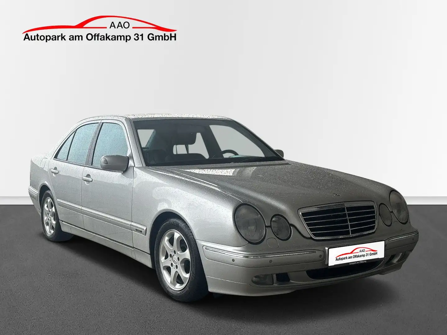 Mercedes-Benz E 280 AVANTGARDE *Leder *Xenon *Schiebedach Argintiu - 1