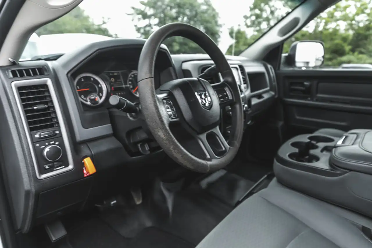 RAM 3500 снимка RAM 3500