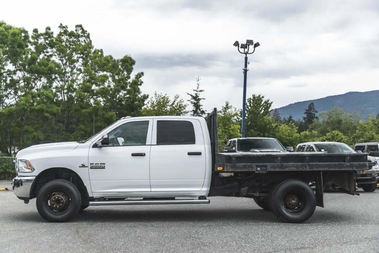 RAM 3500 снимка RAM 3500