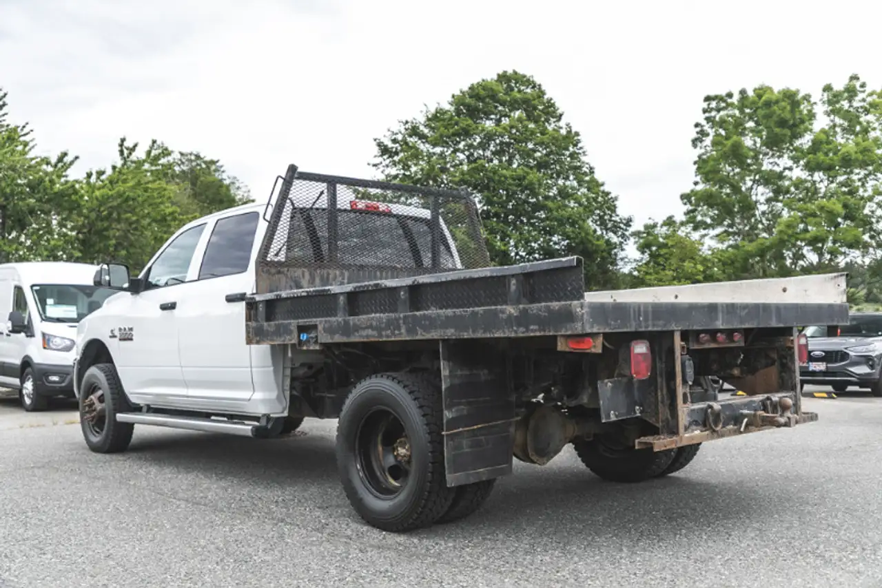 RAM 3500 снимка RAM 3500