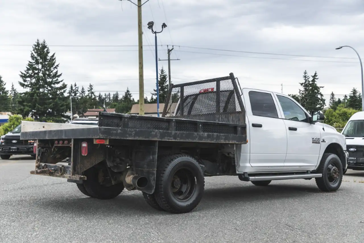 RAM 3500 снимка RAM 3500