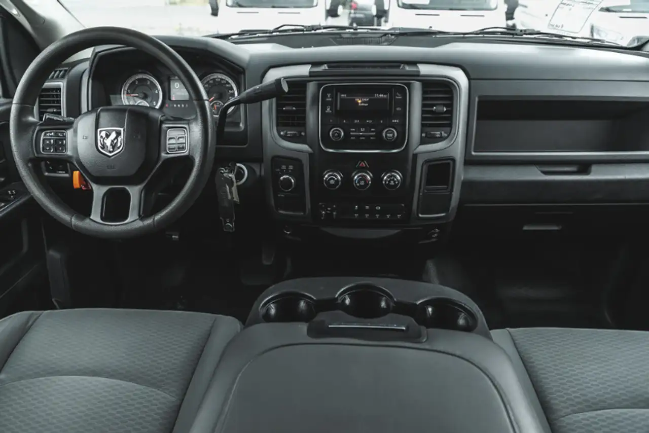 RAM 3500 снимка RAM 3500