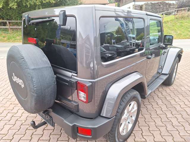 Jeep Wrangler / Wrangler Unlimited Sahara