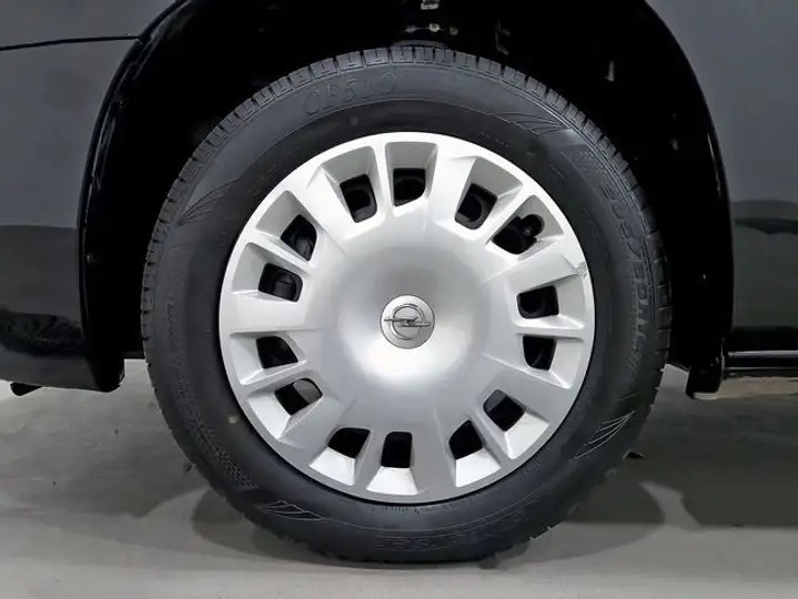 Opel Combo 2022, foto 11