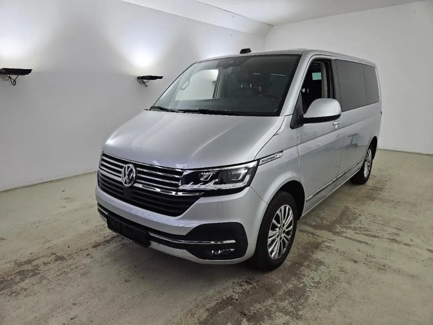 Volkswagen T6 Multivan T6.1 Multivan Generation Six AHK Stndhzng. ACC Silber - 1