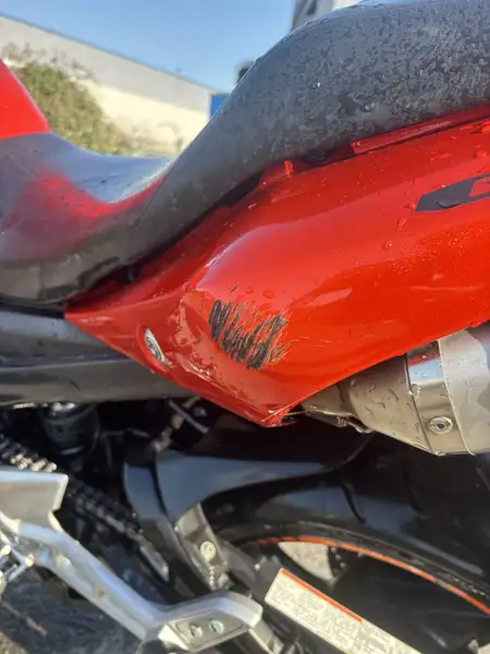 Suzuki GSR 600 - foto 7