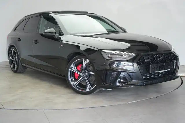 Audi A4 main image