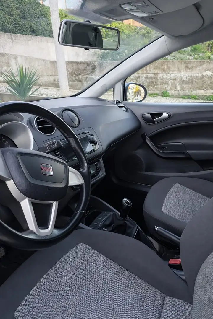 SEAT Ibiza Ibiza 1.6TDI CR Good Stuff DPF Good Stuff Blanco - 2
