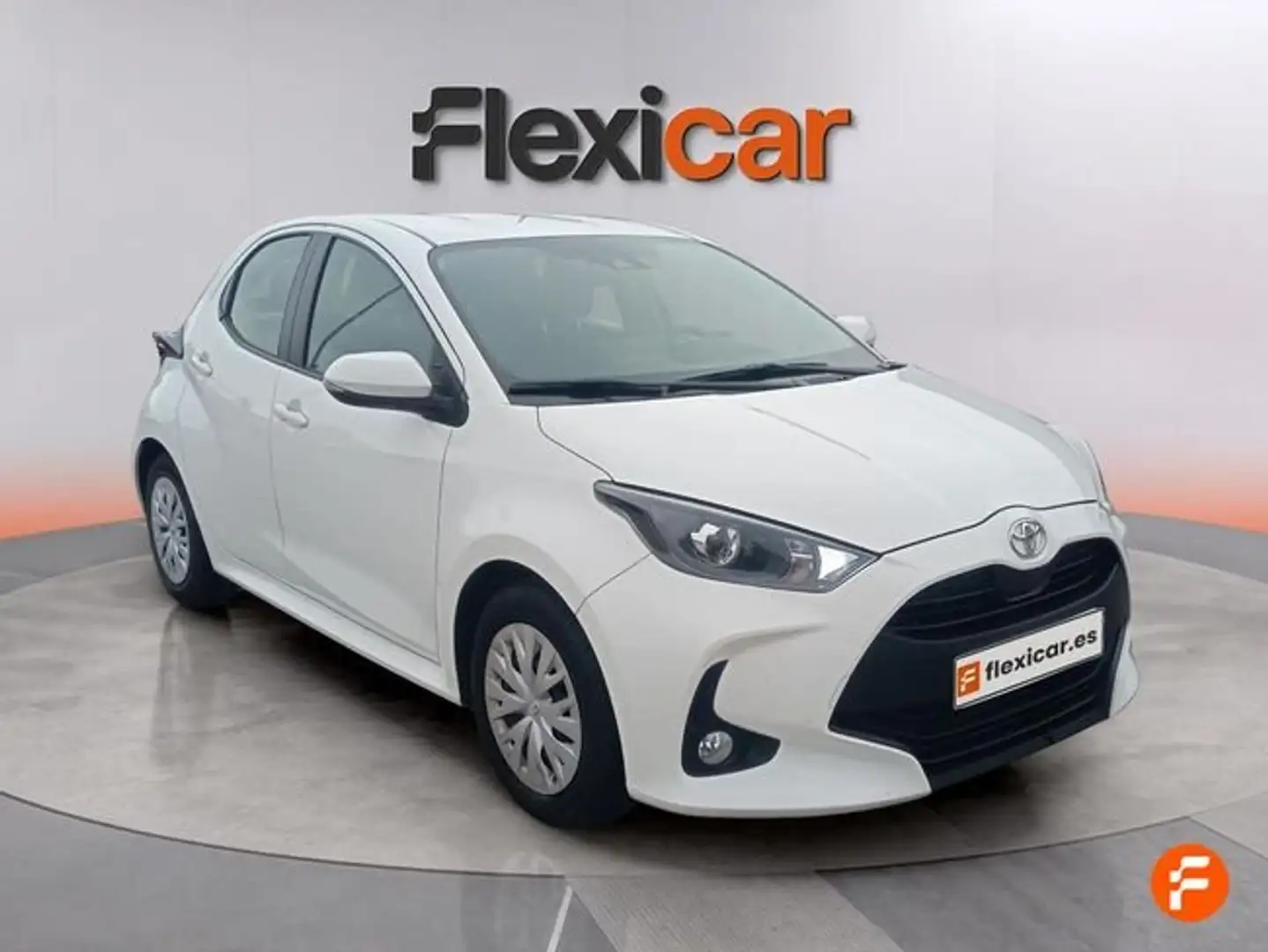 Toyota Yaris 120H 1.5 Active Plus Blanco - 2
