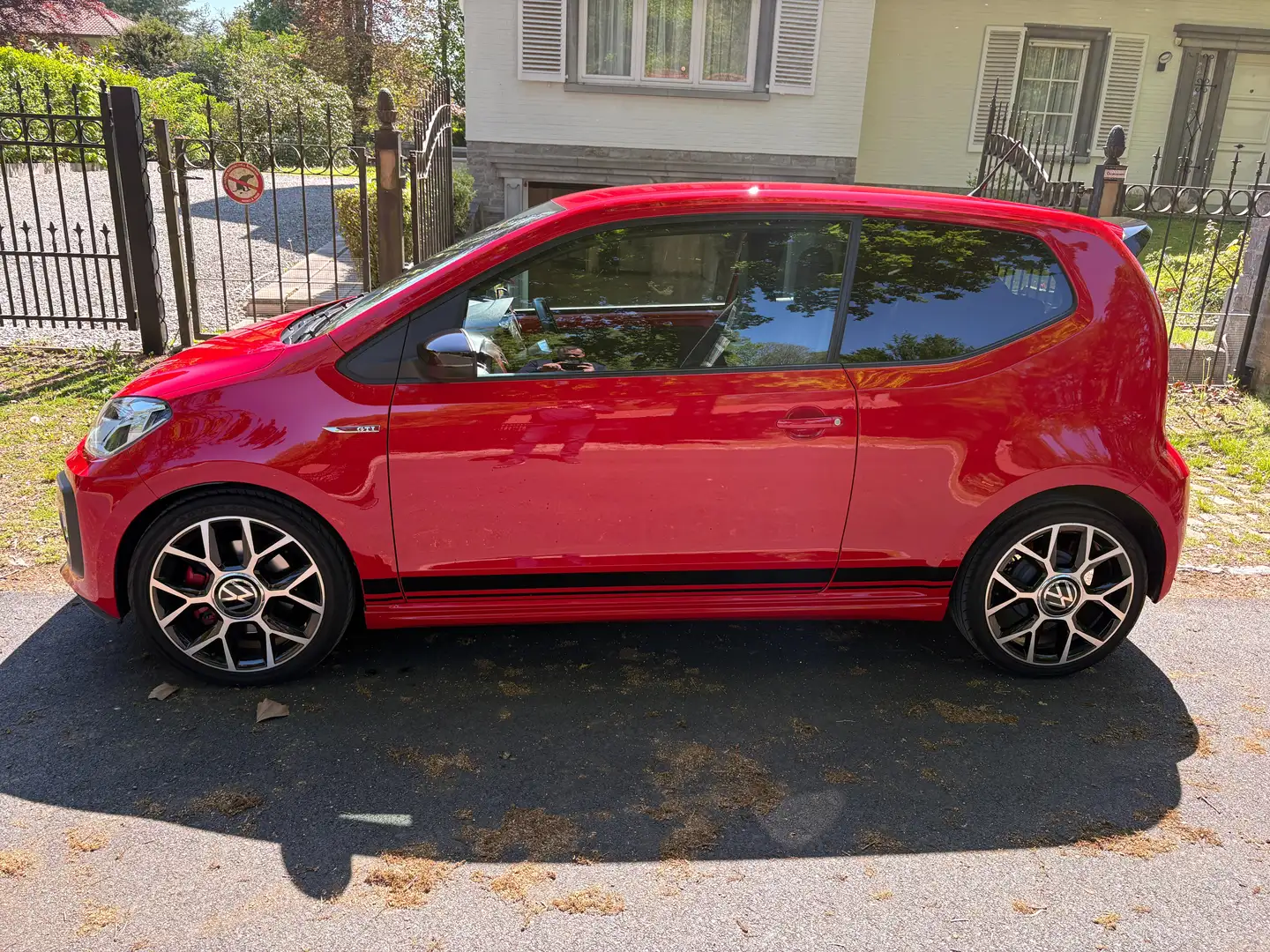 Volkswagen up! GTI Rood - 1