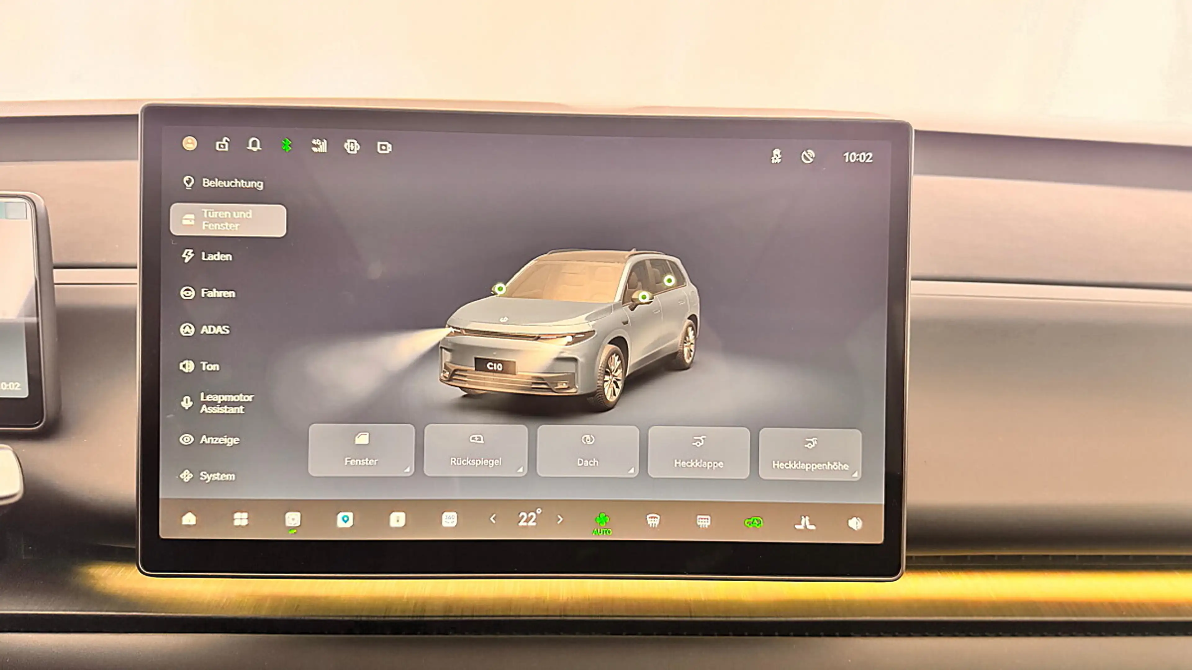 Leapmotor C10 Design ProMax 81.9 kWh 800 Volt — photo 14
