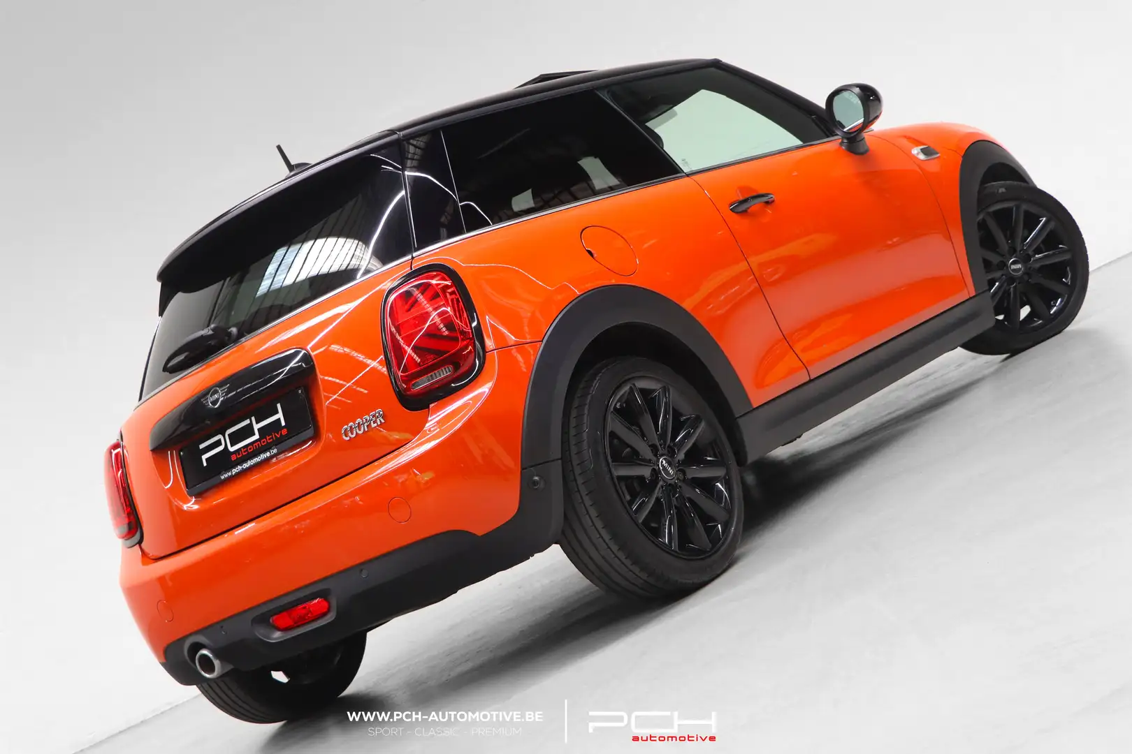 MINI Cooper 1.5i 136cv Aut.- LED/TOIT PANO/SIEGES CHAUFFANTS Orange - 2