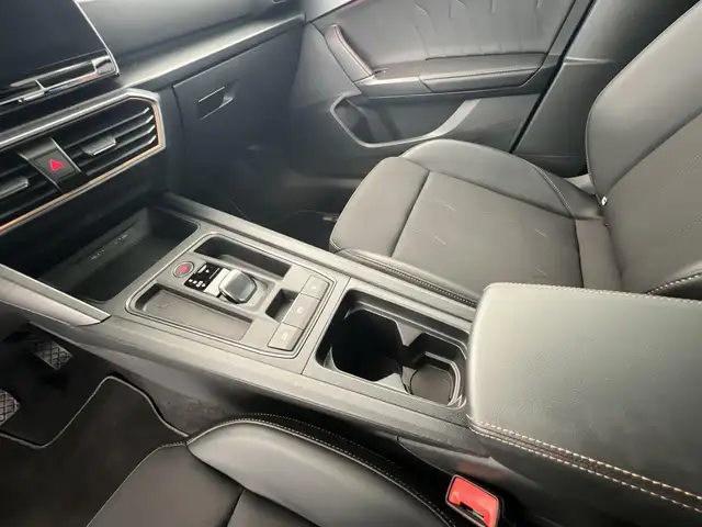 Cupra Formentor view 14