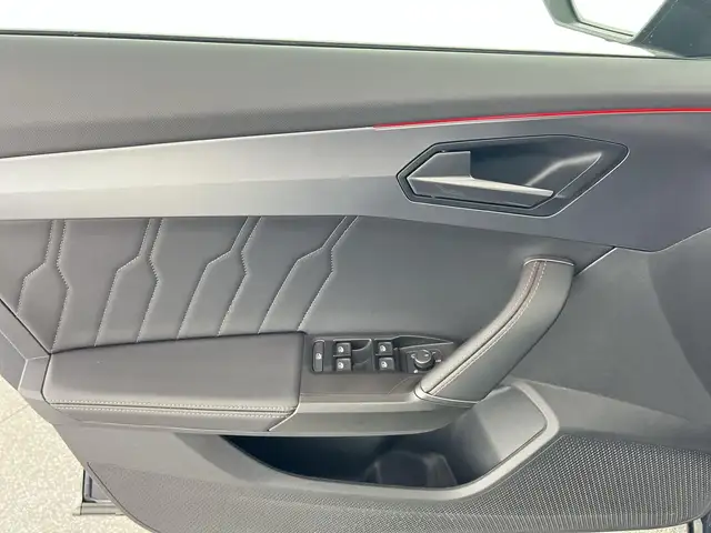 Cupra Formentor view 11