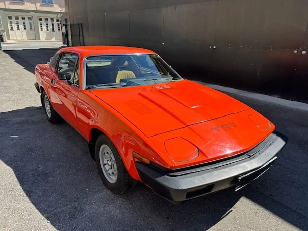 Triumph TR8, foto 1