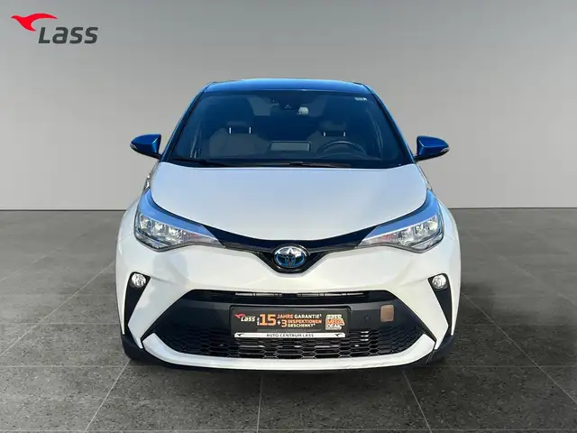 Toyota C-HR view 9