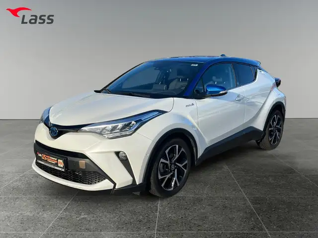Toyota C-HR view 2
