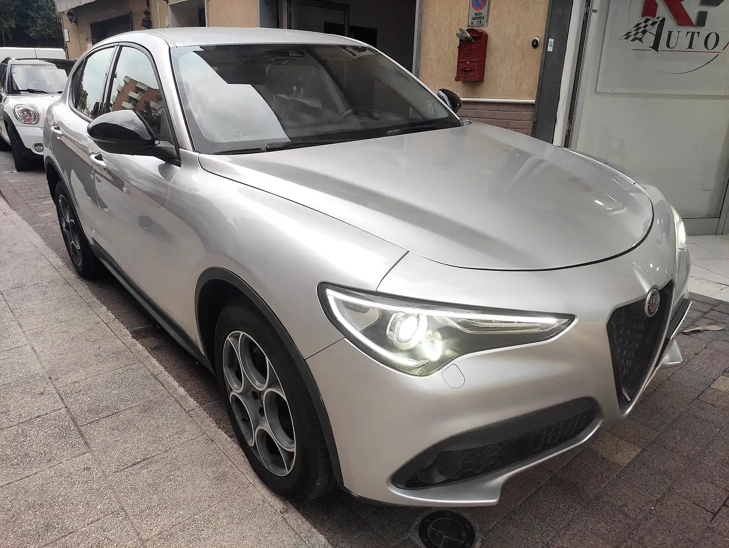 Alfa Romeo Stelvio Stelvio 2.2 t Super Q4 210cv auto Argento - 1